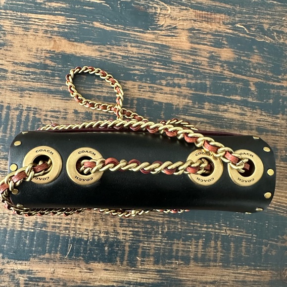 Coach Signature Madison Shoulder Bag 16 With Rivets - Picture 8 of 16